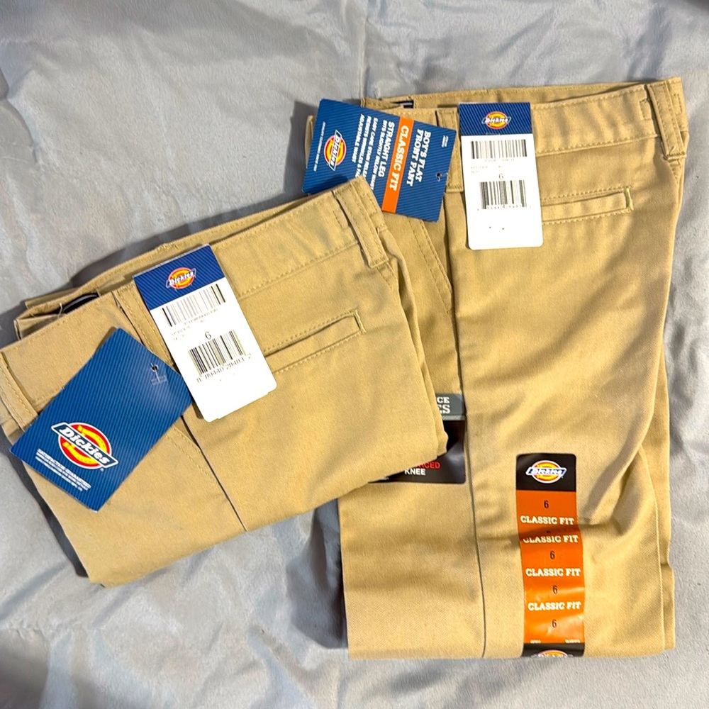 NEW Dickies boys size 6 Classic Fit